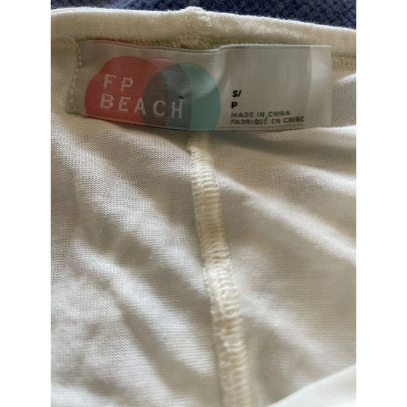 Free People Beach Womens Blouse Top cover Up Sz S Ruffle Summer Travel Fun Modal - Picture 9 of 10